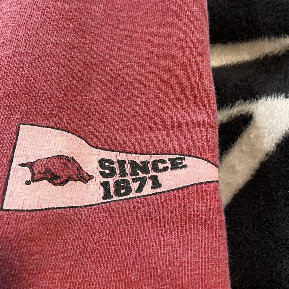 Houndstooth Brand Razorback Tee. GUC! - Picture 15 of 16